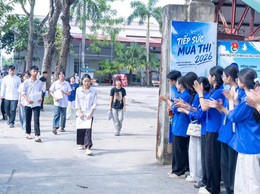 738 thí sinh hoàn thành ngày thi đầu tiên Kỳ thi tuyển sinh vào lớp 10 tại điểm thi THPT Trần Đăng Ninh