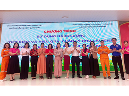 Trường Tiểu học Bùi Quốc Khái tổ chức chương trình “Sử dụng năng lượng tiết kiệm và hiệu quả, quản lý nhu cầu điện”