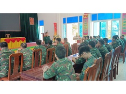 BAN CHQS XÃ TAM HƯNG THĂM, ĐỘNG VIÊN QUÂN NHÂN DỰ BỊ THAM GIA HUẤN LUYỆN