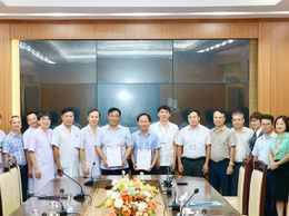 LỄ KÝ KẾT HỢP TÁC GIỮA TRẠM Y TẾ XÃ VĨNH THANH VÀ BỆNH VIỆN BỆNH NHIỆT ĐỚI TRUNG ƯƠNG