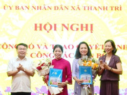 UBND xã Thanh Trì công bố và trao quyết định điều động, bổ nhiệm cán bộ quản lý giáo dục năm 2026
