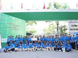 HỌC SINH HÀ NỘI BƯỚC VÀO NGÀY THI ĐẦU TIÊN KỲ THI TUYỂN SINH LỚP 10