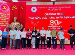Phường Phương Liệt: Ấm áp Chương trình trao tặng quà hưởng ứng Tháng Nhân đạo năm 2026