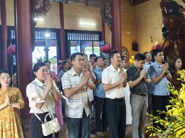 CHÙA HỒNG KHÁNH LONG TRỌNG TỔ CHỨC ĐẠI LỄ PHẬT ĐẢN PHẬT LỊCH 2570