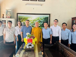 Lãnh đạo xã Thuận An thăm, chúc mừng cơ sở phật giáo nhân dịp Đại lễ Phật đản năm 2026 - Phật lịch 2570