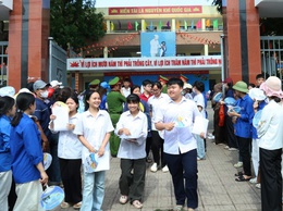 Kỳ thi thi tuyển sinh lớp 10 THPT năm học 2026 - 2027 trên địa bàn xã Xuân Mai diễn ra an toàn, nghiêm túc, đúng quy chế