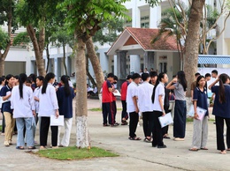 Xã Tiến Thắng: Ngày thi cuối cùng tại điểm thi trường THPT Tự Lập diễn ra thuận lợi, đúng quy chế