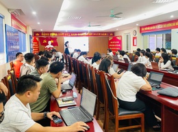 Đẩy mạnh chuyển đổi số: Phường Bồ Đề tổ chức tập huấn ứng dụng AI trong công tác chuyên môn