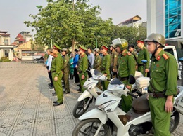 Công an xã Hoài Đức đảm bảo trật tự đô thị, an toàn giao thông dịp cao điểm 30/4 – 1/5