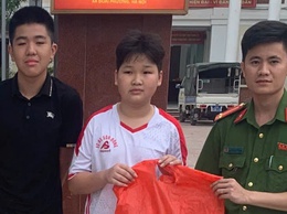 Hành động đẹp của học sinh trường THCS Sơn Đông