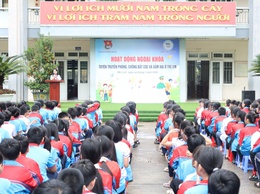 Đoàn TNCS Hồ Chí Minh xã Mê Linh tổ chức 