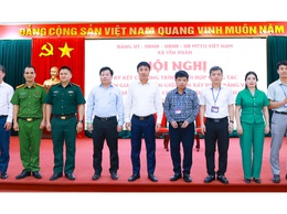 Ban Xây dựng Đảng xã Yên Xuân phối hợp với UBND xã, Công an xã và Ban Chỉ huy Quân sự xã tổ chức Hội nghị ký kết chương trình phối hợp thực hiện công tác 