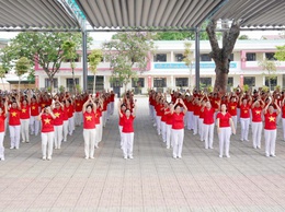 Hội Người cao tuổi xã Thiên Lộc giao lưu văn hóa, văn nghệ - thể dục dưỡng sinh chào mừng các ngày lễ lớn của đất nước.