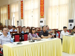 Thường trực Đảng ủy xã nghe báo cáo công tác rà soát quy hoạch các dự án trên địa bàn xã Chuyên Mỹ