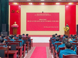 Xã Tiến Thắng Khai mạc huấn luyện lực lượng dân quân cơ động năm 2026