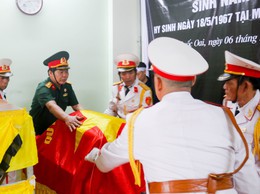 UBND xã Quốc Oai tổ chức Lễ phủ Quân kỳ, công bố Quyết định thành lập Ban Tổ chức Lễ đón nhận, truy điệu và an táng hài cốt Liệt sĩ Trần Văn Bằng
