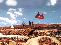 ĐIỆN BIÊN PHỦ – 56 NGÀY ĐÊM “CHẤN ĐỘNG ĐỊA CẦU”

Kỷ niệm 72 năm Chiến thắng lịch sử Điện Biên Phủ (07/5/1954 – 07/5/2026)
