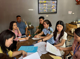 Kiểm tra đột xuất công tác đảm bảo an toàn thực phẩm tại các cơ sở kinh doanh dịch vụ ăn uống.