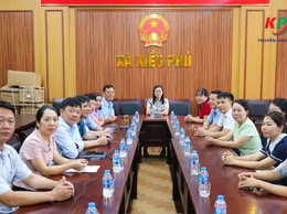 Đoàn đại biểu Quốc hội thuộc đơn vị bầu cử số 09 thành phố Hà Nội tiếp xúc với cử tri sau kỳ họp thứ I, Quốc hội khóa XVI