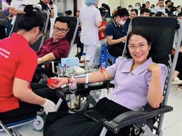 Giọt máu nghĩa tình và trái tim không ngừng sẻ chia của người cán bộ ngành y