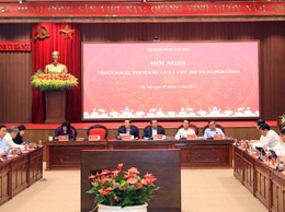 Phường Tùng Thiện tham dự trực tuyến Hội nghị triển khai thi hành Luật Thủ đô số 02/2026/QH16