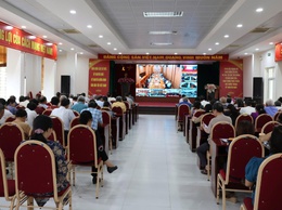 Đông Ngạc tham dự hội nghị đại biểu Quốc hội tiếp xúc với cử tri tại đơn vị bầu cử số 5 sau Kỳ họp thứ Nhất