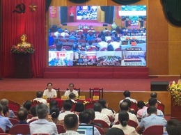 ĐẠI BIỂU QUỐC HỘI ĐƠN VỊ BẦU CỬ SỐ 11 TIẾP XÚC CỬ TRI SAU KỲ HỌP THỨ NHẤT, QUỐC HỘI KHÓA XVI