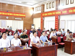 Phường Phú Thượng tham dự Hội nghị triển khai thi hành Luật Thủ đô và giao ban định kỳ giữa Thành ủy – HĐND – UBND – Ủy ban MTTQ Việt Nam Thành phố với cơ sở