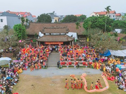XÃ HƯNG ĐẠO TỔ CHỨC CHƯƠNG TRÌNH BIỂU DIỄN NGHỆ THUẬT CHÀO MỪNG 72 NĂM NGÀY CHIẾN THẮNG ĐIỆN BIÊN PHỦ