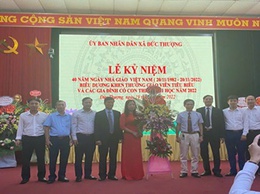 “Vì một quê hương văn minh, giàu đẹp”