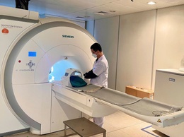 21 đơn vị được trang bị máy chụp cắt lớp vi tính và máy chụp cộng hưởng từ: Người dân tiếp cận thuận lợi hơn với y tế kỹ thuật cao