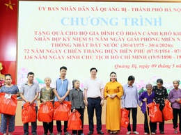 Quảng Bị: Trao tặng 50 suất quà cho hộ có hoàn cảnh khó khăn