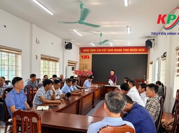 UBND xã Kiều Phú triển khai đồng bộ giải pháp phục vụ thu hoạch lúa, ổn định giá dịch vụ cho nông dân