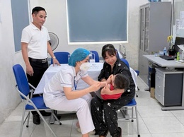 Thanh Liệt: 2.335 trẻ được uống VitaminA an toàn hiệu quả