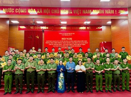 Cụm thi đua số 13 Công an thành phố Hà Nội: Giao lưu, tuyên dương 92 gương điển hình tiên tiến trong phong trào thi đua “Ba nhất”