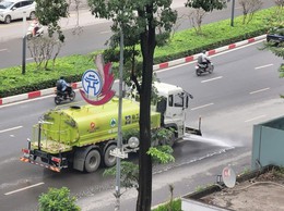 Giữ phố phường sạch đẹp suốt mùa thi lớp 10