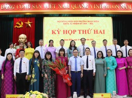 Bà Trương Thị Thanh Nhàn được bầu giữ chức Chủ tịch HĐND phường Hoàn Kiếm khoá II