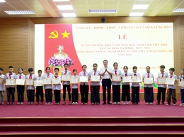 ỨNG HÒA TUYÊN DƯƠNG HỌC SINH TIÊU BIỂU, PHÁT ĐỘNG THÁNG HÀNH ĐỘNG VÌ TRẺ EM VÀ HOẠT ĐỘNG HÈ NĂM 2026