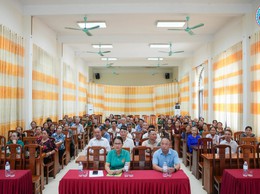 HỘI NÔNG DÂN XÃ HƯNG ĐẠO TỔ CHỨC HỘI NGHỊ TUYÊN TRUYỀN TẬP TRUNG TÍCH TỤ ĐẤT NÔNG NGHIỆP ĐỂ TỔ CHỨC SẢN XUẤT NĂM 2026