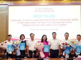 Phường Chương Mỹ trao quyết định bổ nhiệm, điều động và bổ nhiệm cán bộ lãnh đạo, quản lý