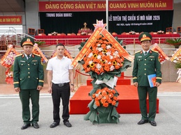 Lãnh đạo xã Đại Xuyên tham dự lễ tuyên thệ chiến sĩ mới của Trung đoàn Bộ binh 692