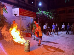 Tuyên truyền kiến thức, kỹ năng phòng cháy chữa cháy (PCCC) tại các khu dân cư, tổ dân phố trên địa bàn phường Đống Đa.