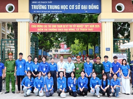 THẠCH THẤT: HƠN 100 TÌNH NGUYỆN VIÊN ĐỒNG HÀNH CÙNG THÍ SINH TRONG NGÀY THI ĐẦU TIÊN