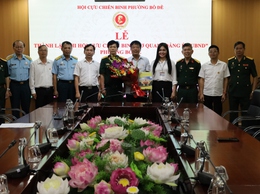 Lễ ra mắt và công bố Quyết định thành lập Chi hội CCB cơ quan Đảng uỷ - UBND phường Bồ Đề