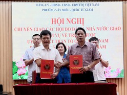 ỦY BAN MTTQ VIỆT NAM PHƯỜNG VĂN MIẾU - QUỐC TỬ GIÁM TIẾP NHẬN CÁC TỔ CHỨC XÃ HỘI QUẦN CHÚNG