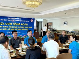 Công đoàn phường Nghĩa Đô thiết thực chăm lo người lao động