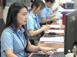 Bộ Chính trị định hướng tinh gọn biên chế giai đoạn 2027 - 2031 gắn với chuyển đổi số và nâng cao hiệu quả hoạt động
