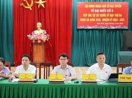 Tổ đại biểu số 5 HĐND xã Đại Xuyên tiếp xúc cử tri tại thôn Vĩnh Ninh