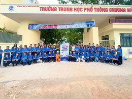 CÔNG AN XÃ HÒA PHÚ ĐẢM BẢO AN TOÀN GIAO THÔNG TẠI ĐIỂM THI TRƯỜNG THPT CHƯƠNG MỸ B