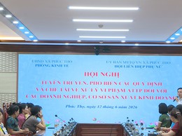 HỘI LIÊN HIỆP PHỤ NỮ XÃ PHÚC THỌ PHỐI HỢP VỚI PHÒNG KINH TẾ XÃ TUYÊN TRUYỀN, PHỔ BIẾN CÁC QUY ĐỊNH, CHẾ TÀI XỬ LÝ VI PHẠM VỀ AN TOÀN THỰC PHẨM